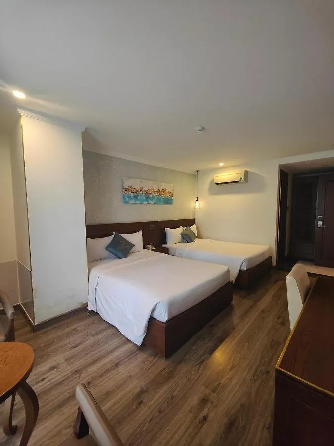 Grand Sea View Hotel & Spa Da Nang 4*,